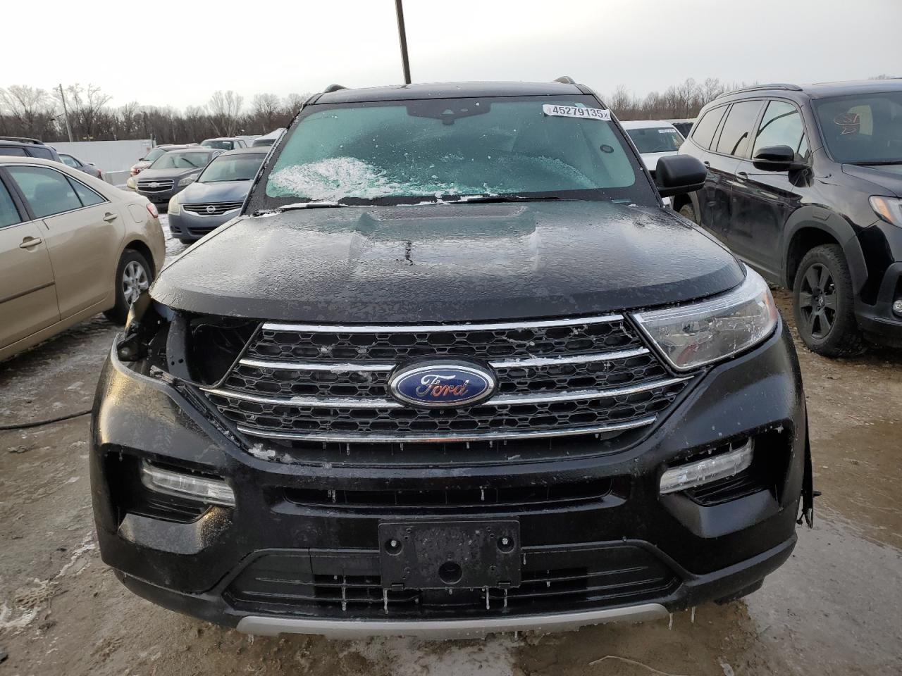 2023 FORD EXPLORER X - Image 5