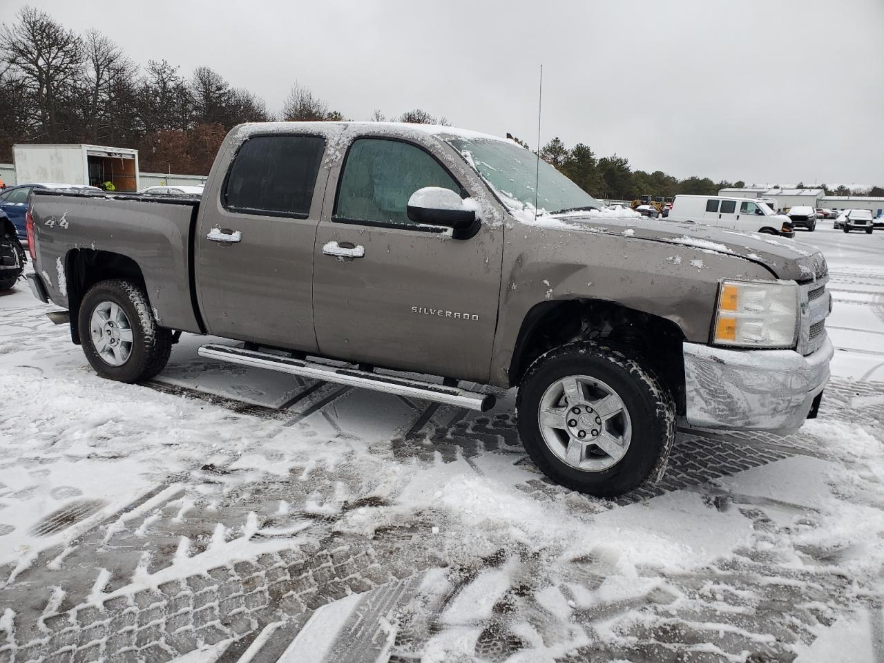 2012 CHEVROLET SILVERADO - Фото 4