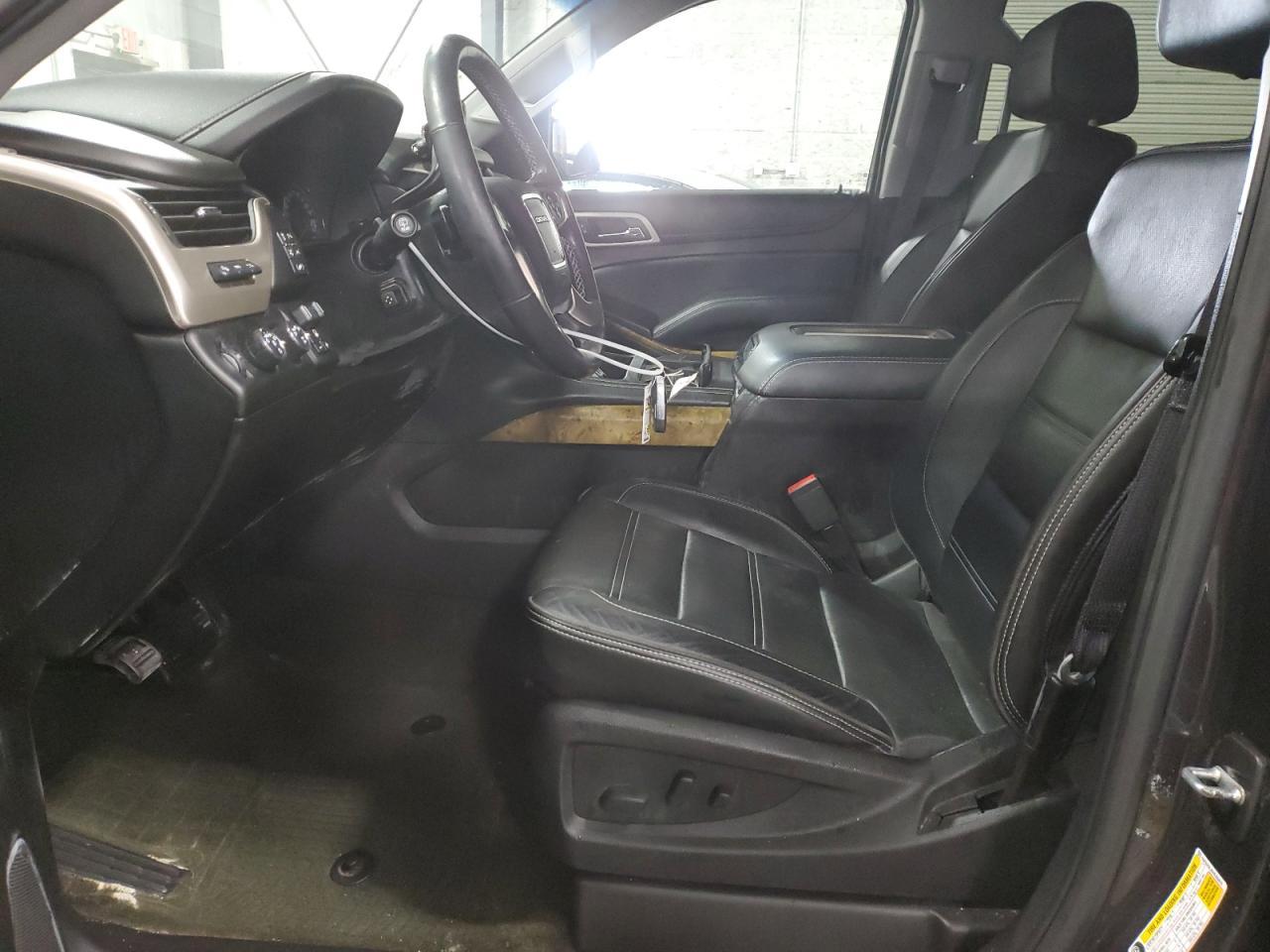 2017 GMC YUKON DENA - Фото 7