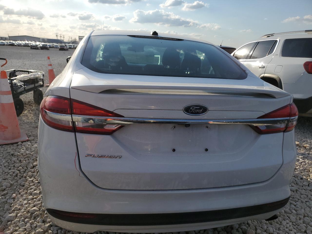 2017 FORD FUSION SE - Фото 6