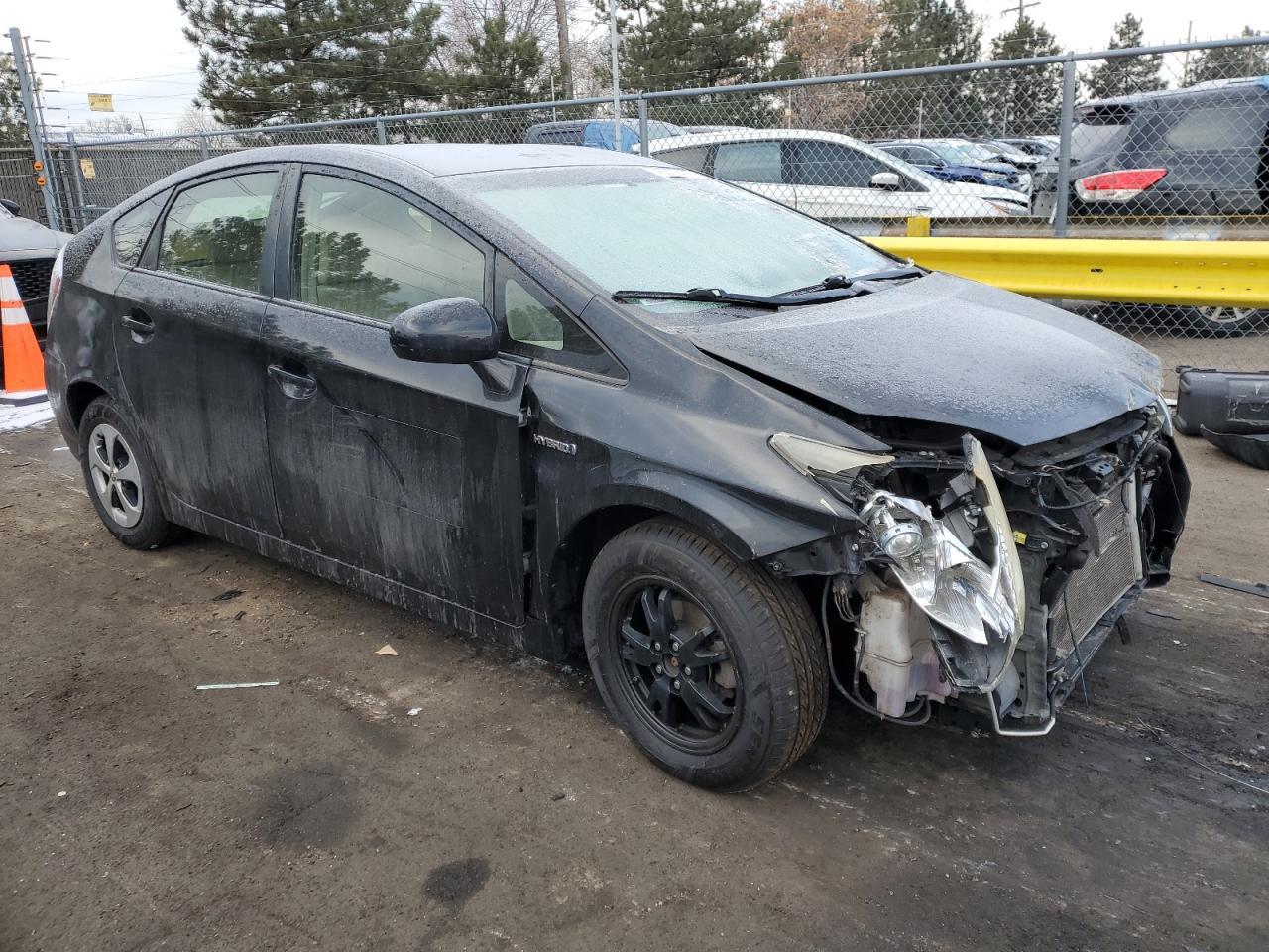 2013 TOYOTA PRIUS - Фото 4
