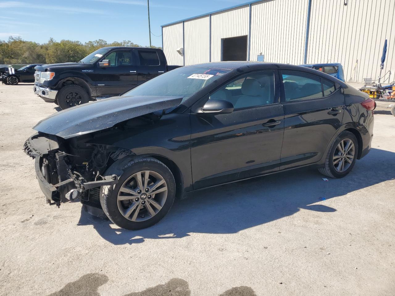 2018 HYUNDAI ELANTRA SE