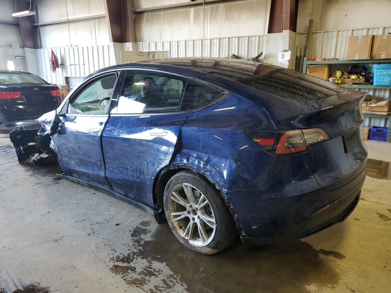2023 TESLA MODEL Y - Image 2