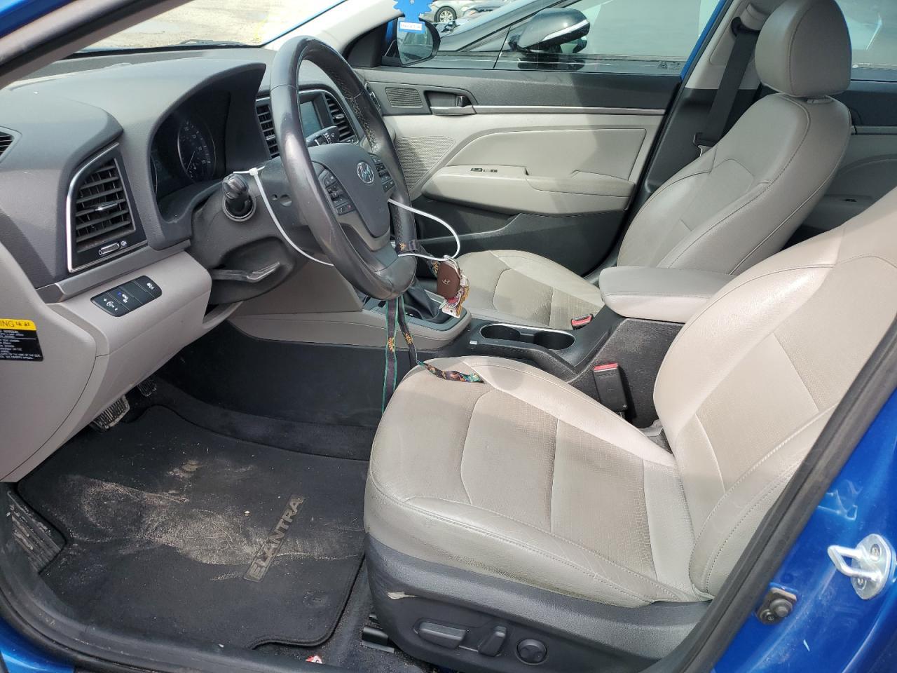 2017 HYUNDAI ELANTRA SE - Image 7