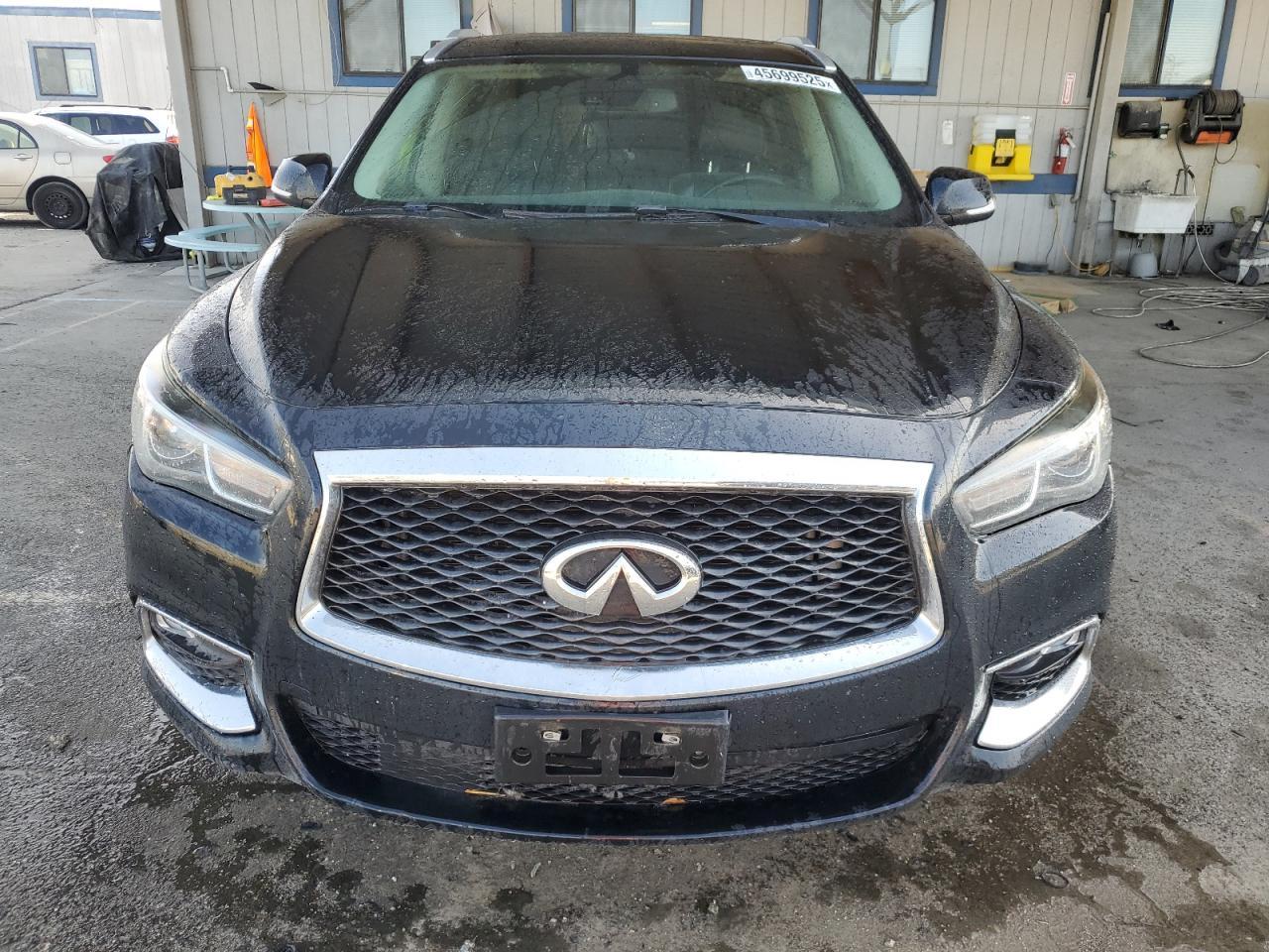 2019 INFINITI QX60 LUXE - Image 5