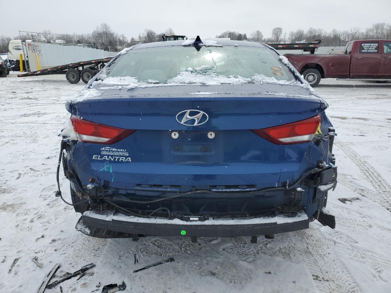 2017 HYUNDAI ELANTRA SE - Фото 6