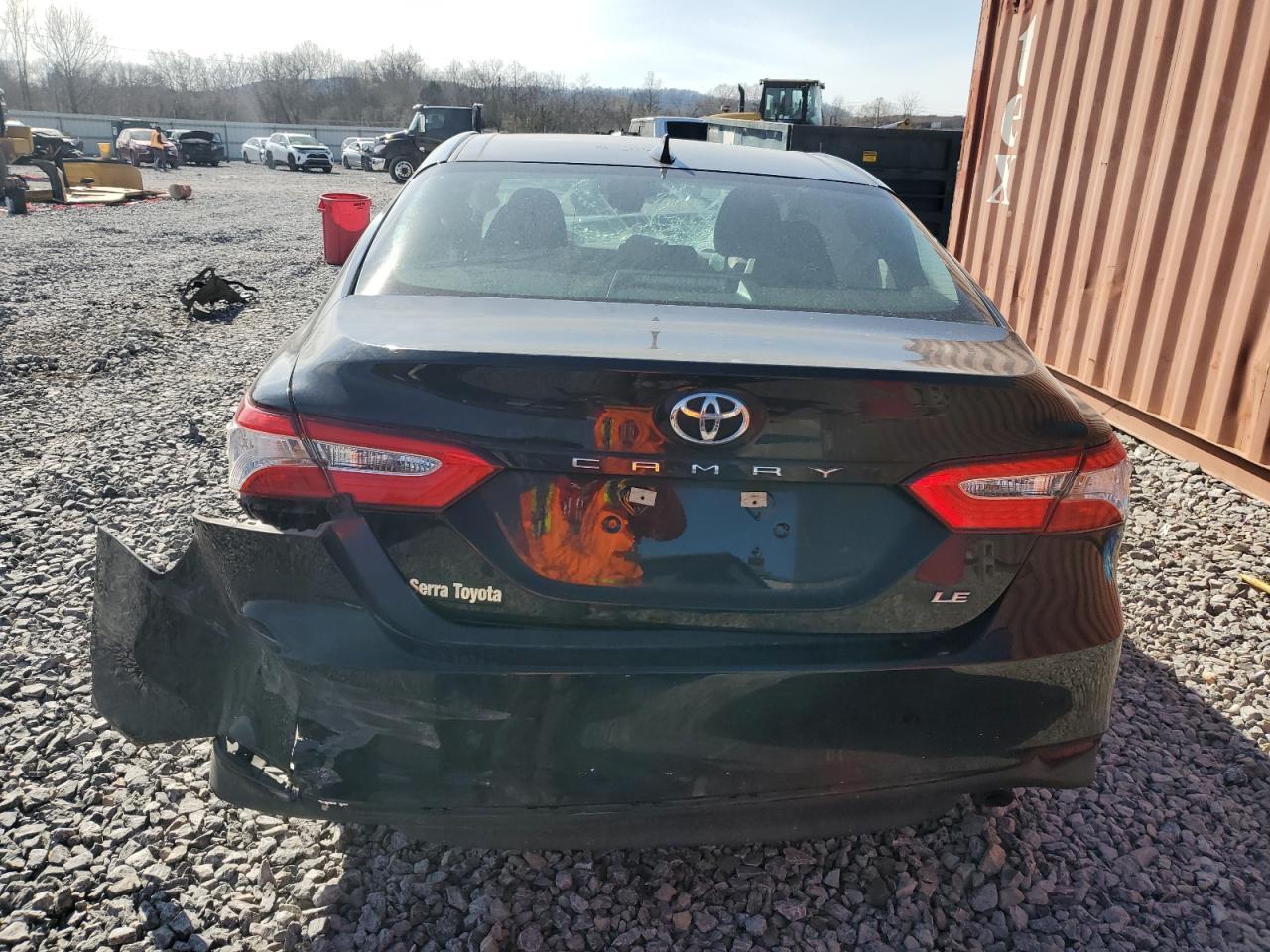 2020 TOYOTA CAMRY LE - Фото 6