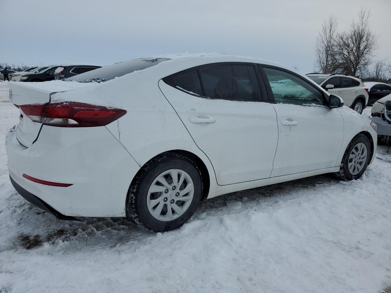 2018 HYUNDAI ELANTRA SE - Фото 3