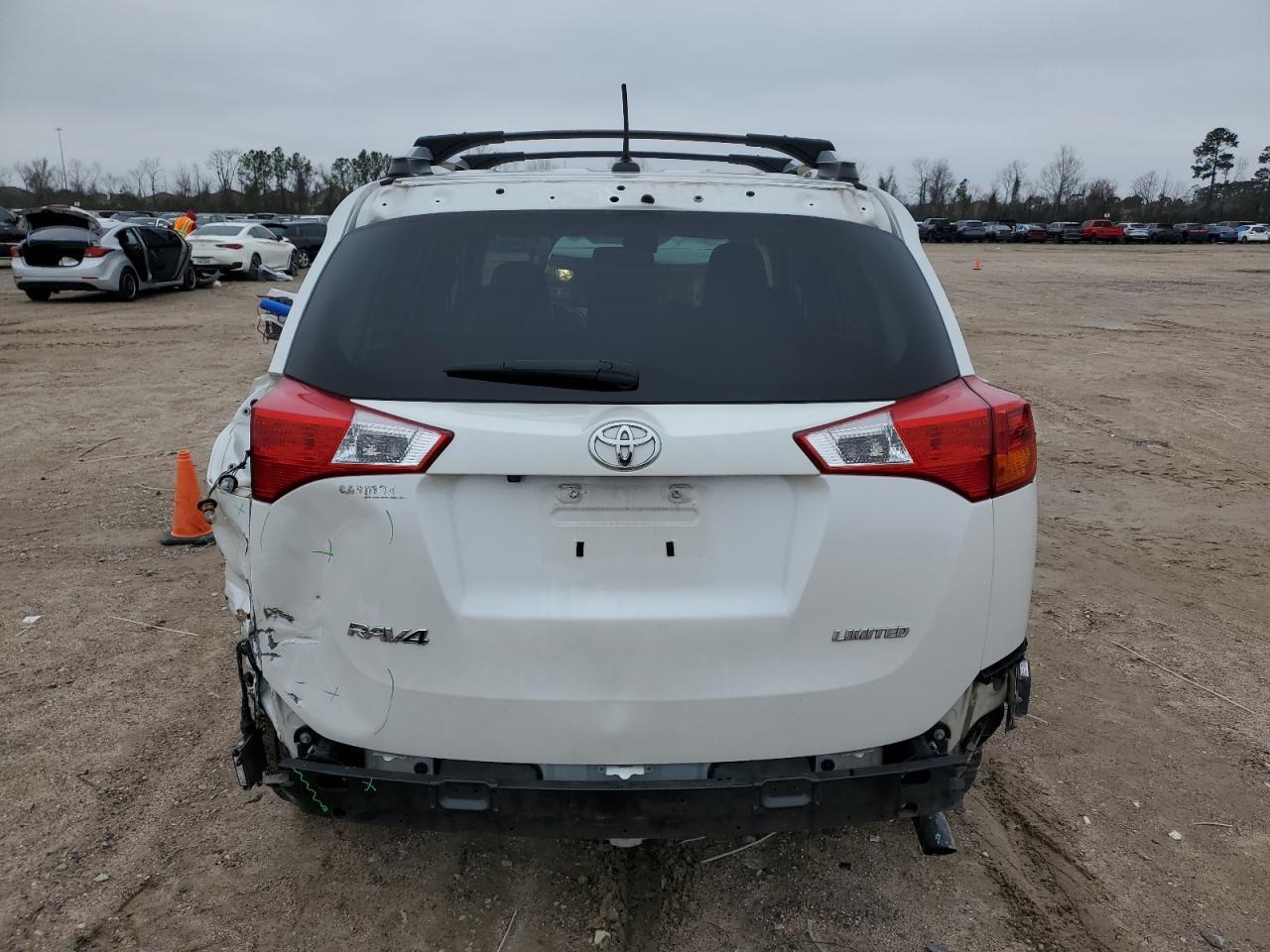 2015 TOYOTA RAV4 LIMIT - Фото 6