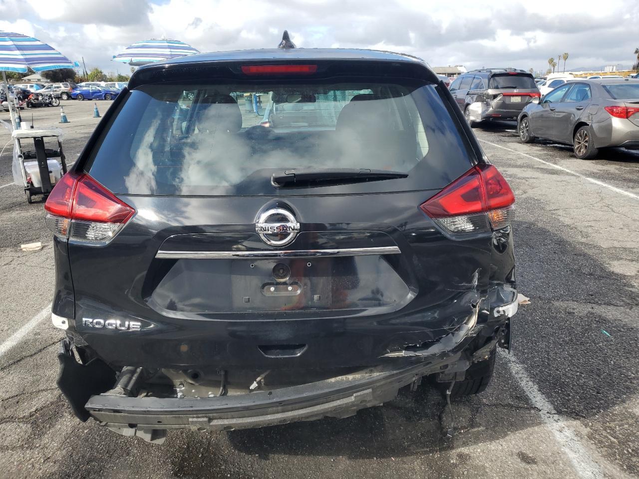 2018 NISSAN ROGUE S - Фото 6