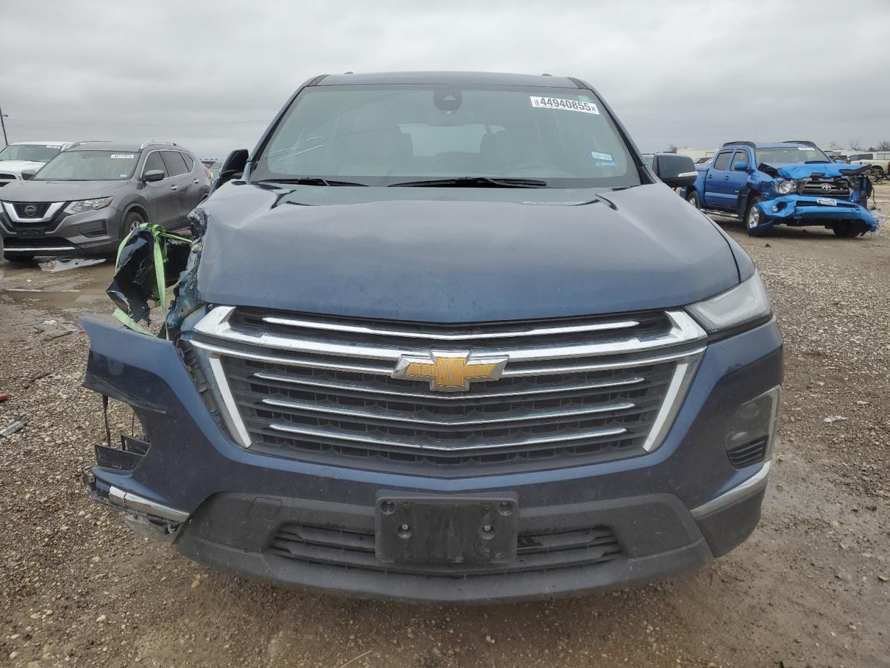 2023 CHEVROLET TRAVERSE L - Фото 5