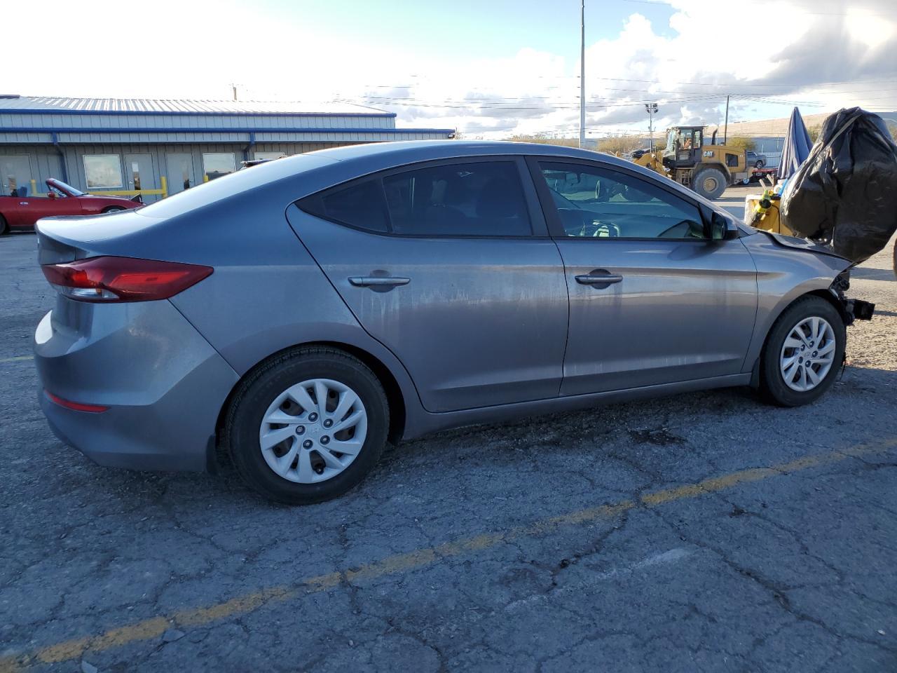 2018 HYUNDAI ELANTRA SE - Image 3