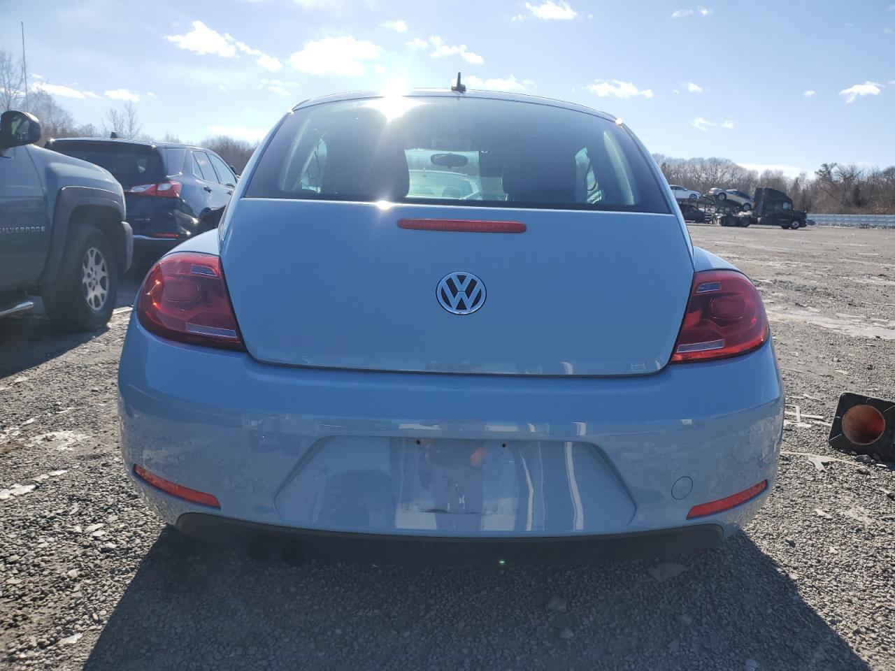 2015 VOLKSWAGEN BEETLE 1.8 - Фото 6