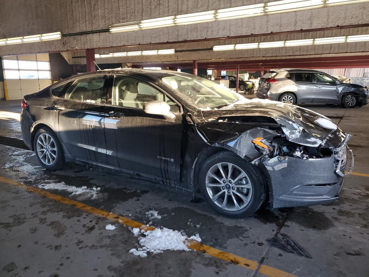 2017 FORD FUSION SE - Фото 4