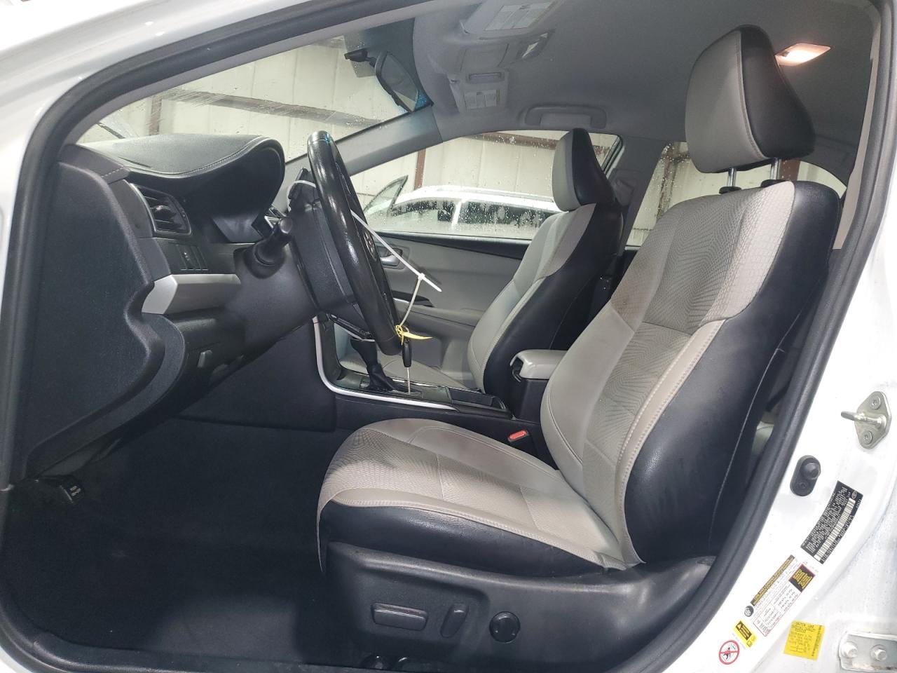 2017 TOYOTA CAMRY LE - Image 7