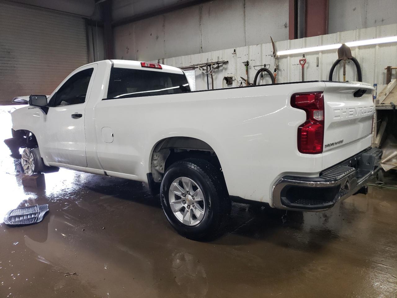 2021 CHEVROLET SILVERADO - Фото 2