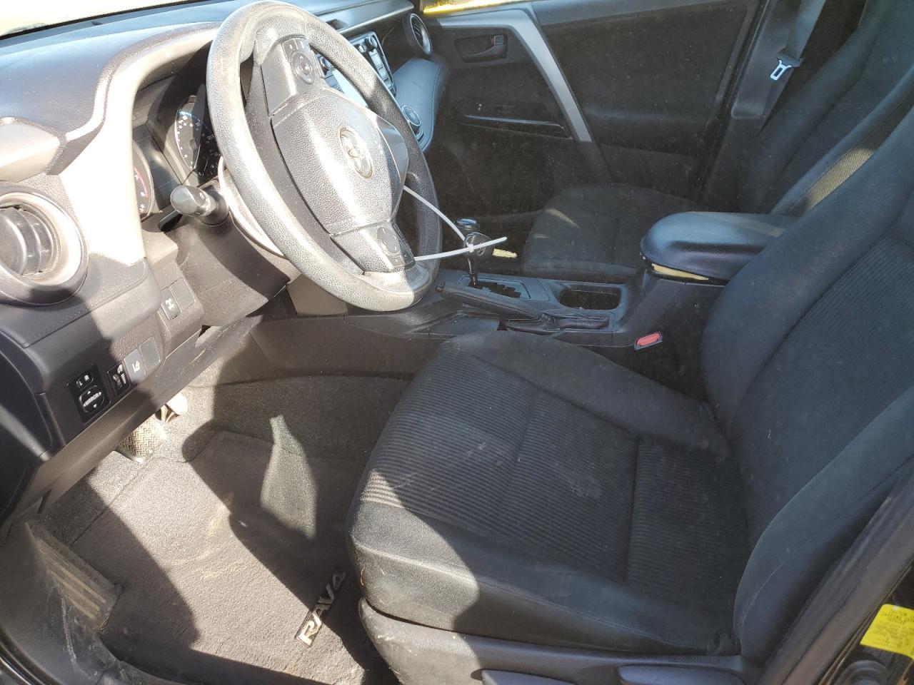 2017 TOYOTA RAV4 LE - Image 7