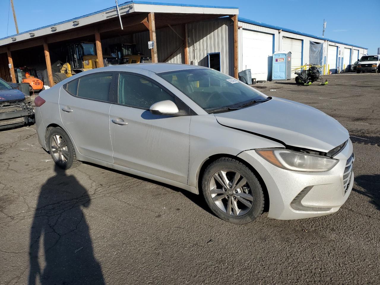 2018 HYUNDAI ELANTRA SE - Image 4