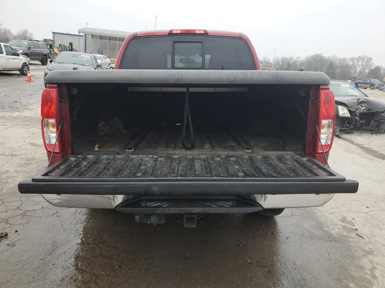 2016 NISSAN FRONTIER S - Image 6