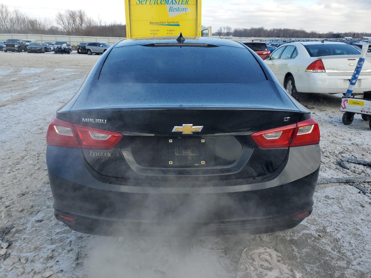 2017 CHEVROLET MALIBU LT - Image 6