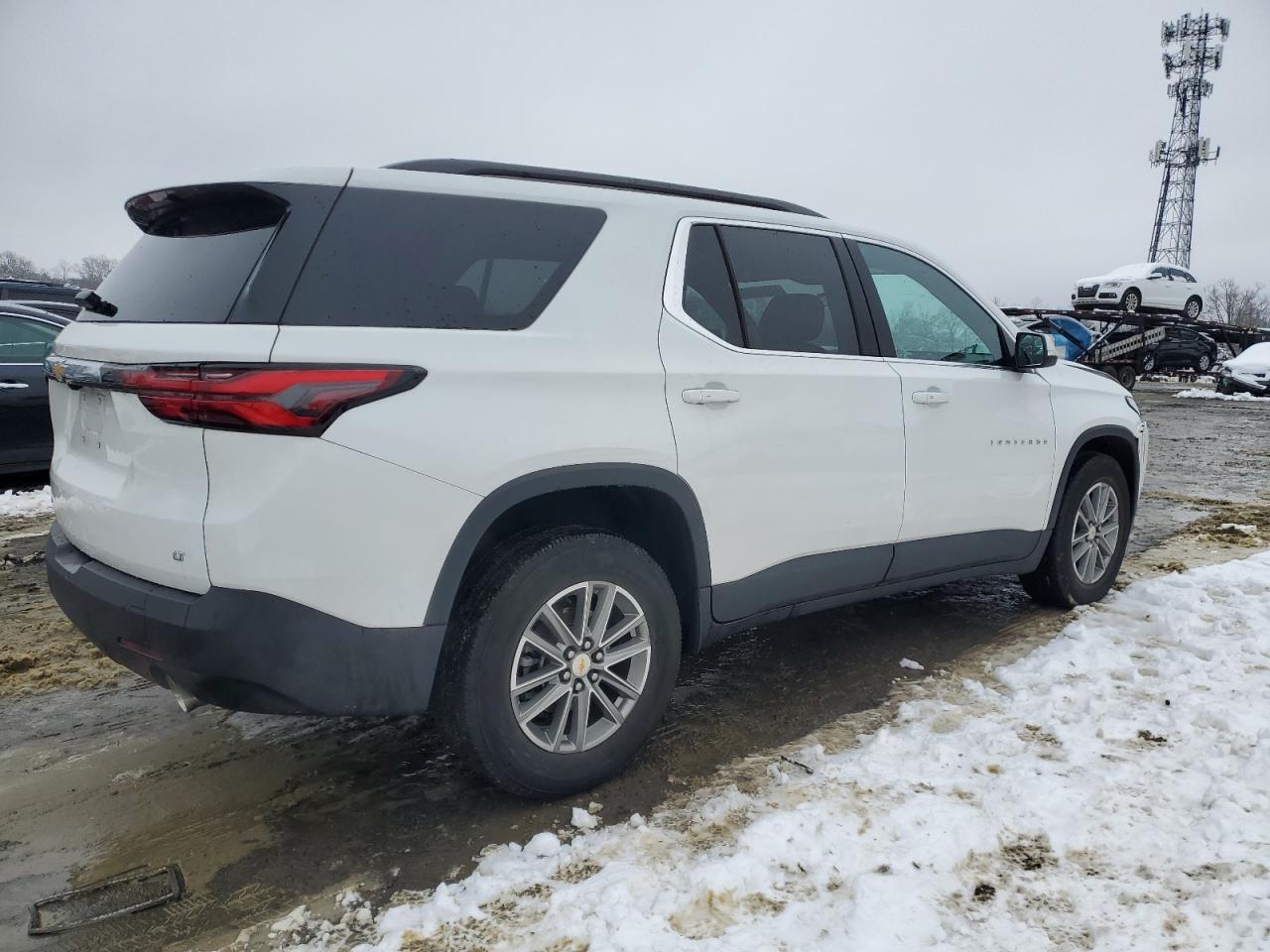 2023 CHEVROLET TRAVERSE L - Фото 3