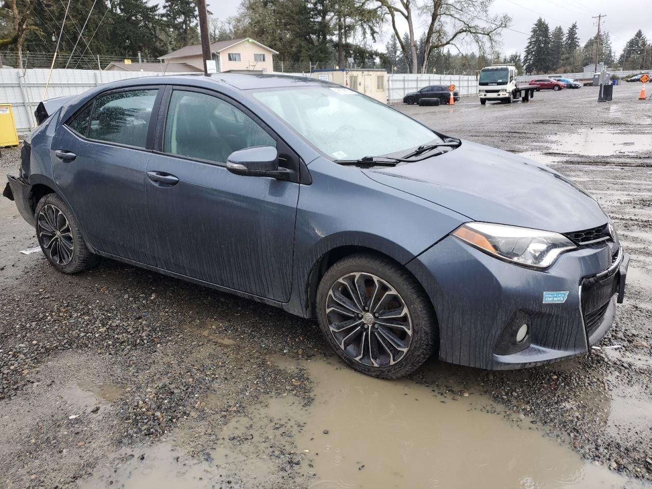 2014 TOYOTA COROLLA L - Image 4