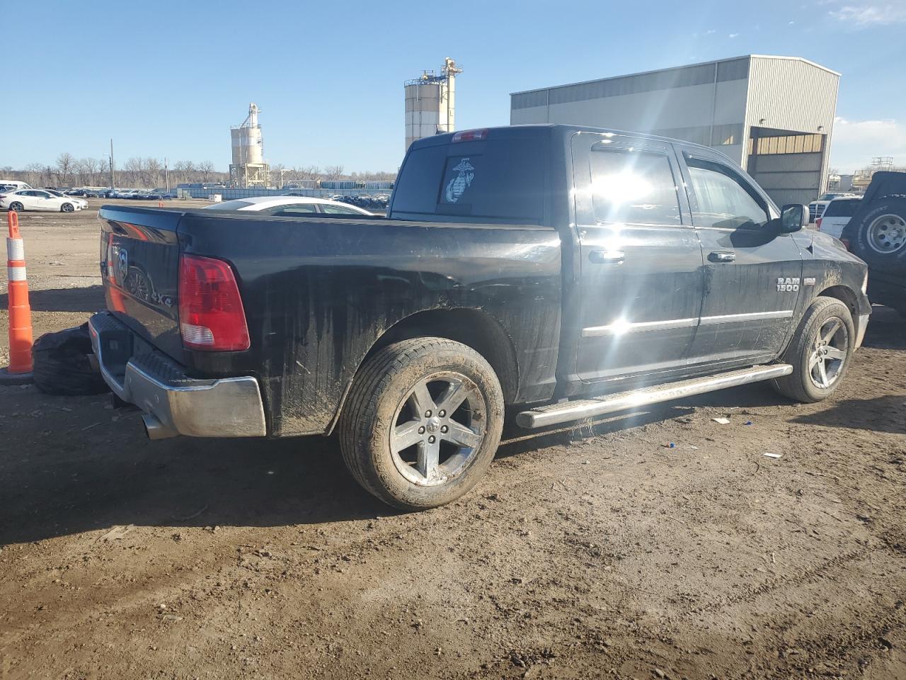 2014 RAM 1500 SLT - Фото 3