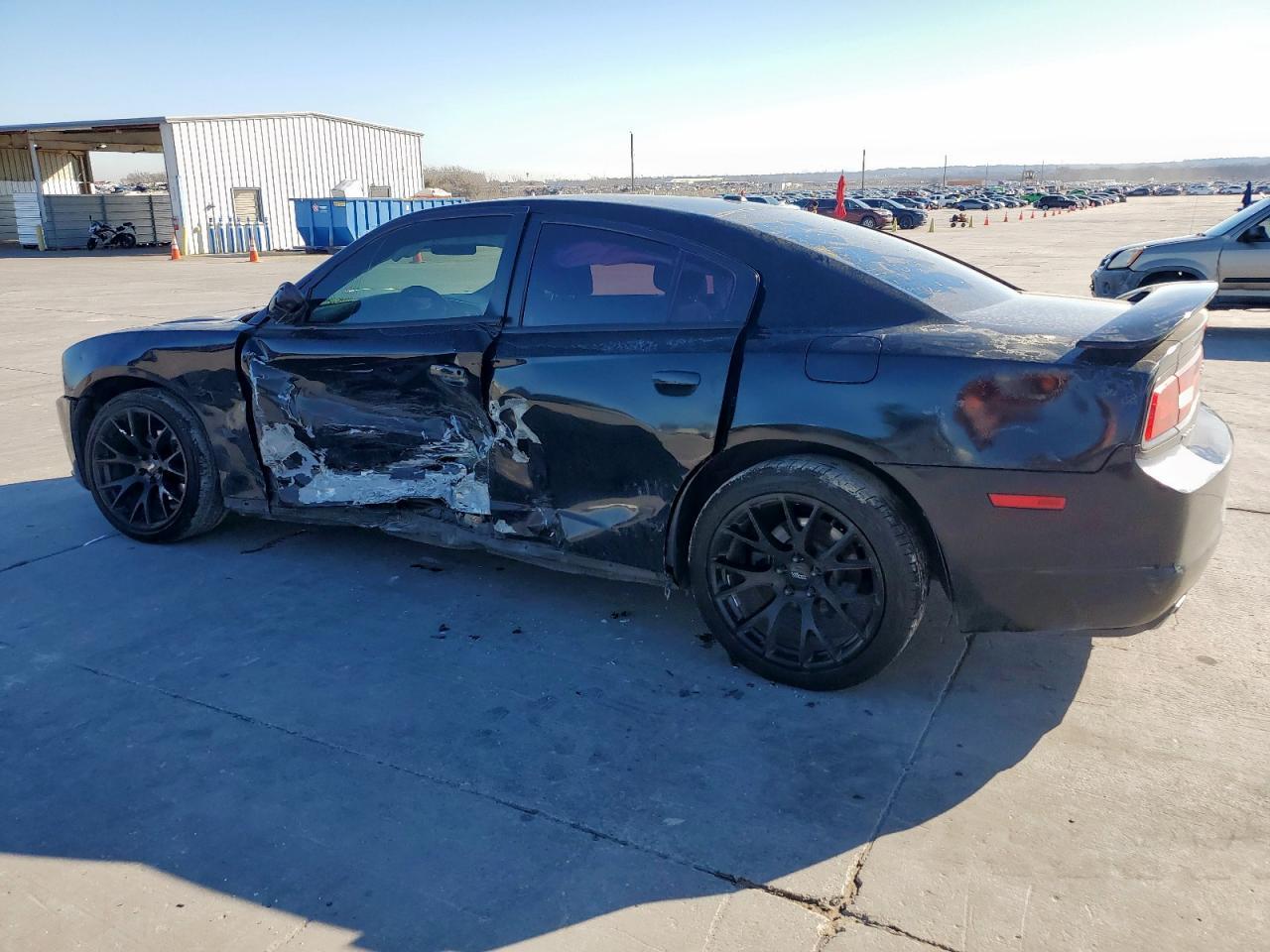 2014 DODGE CHARGER SE - Фото 2