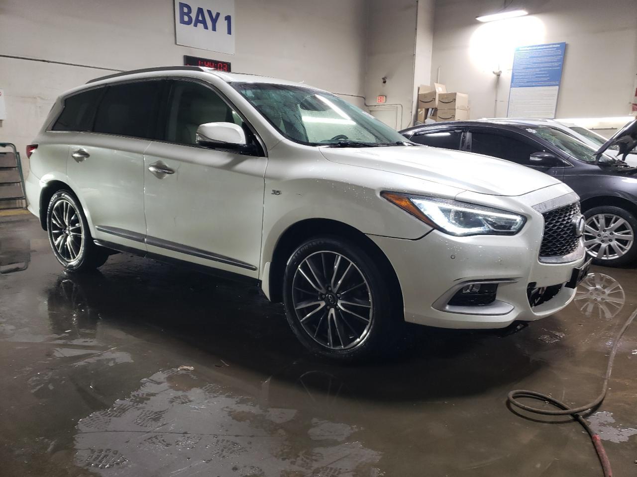 2016 INFINITI QX60 - Фото 4