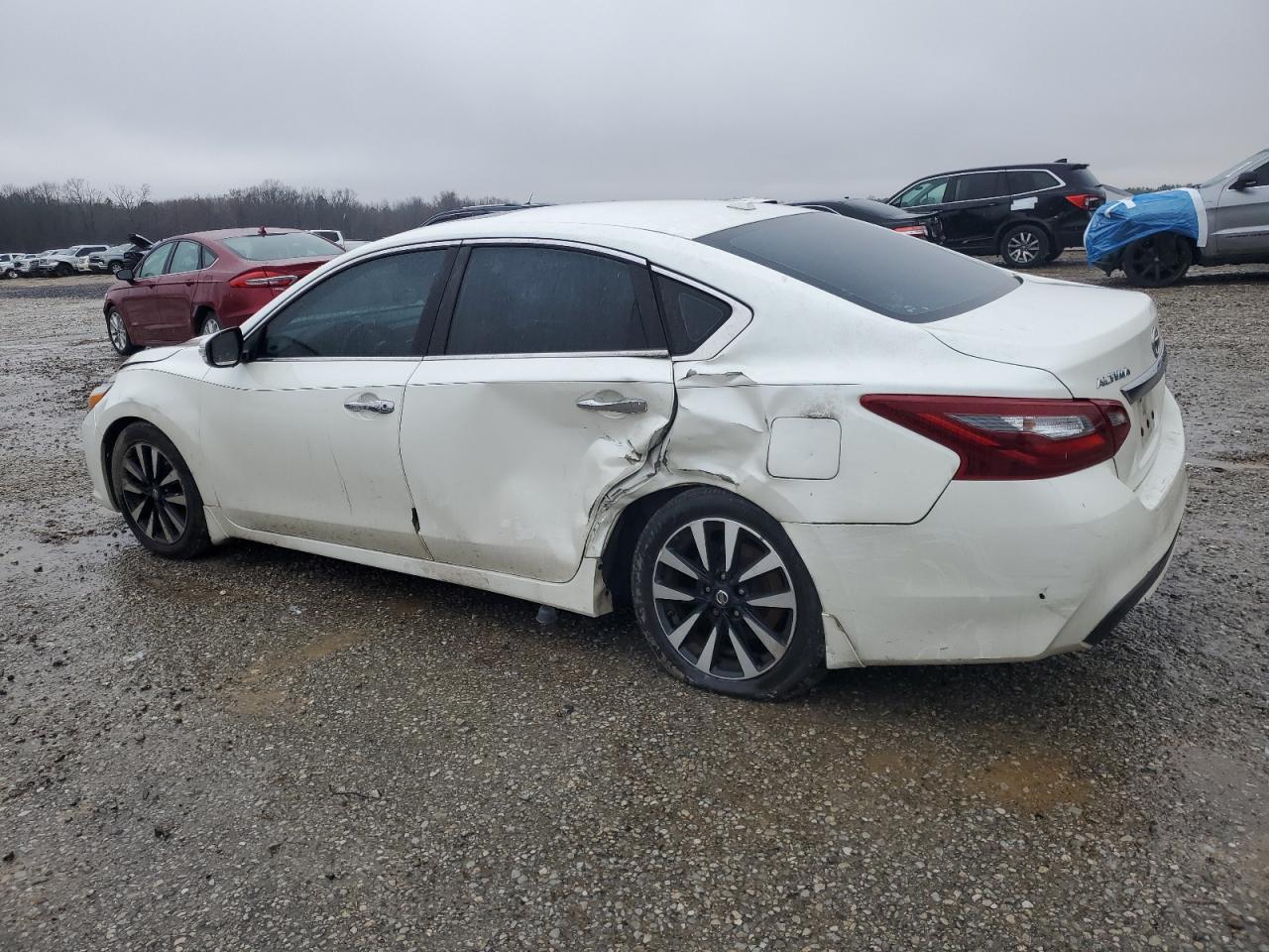 2018 NISSAN ALTIMA 2.5 - Фото 2
