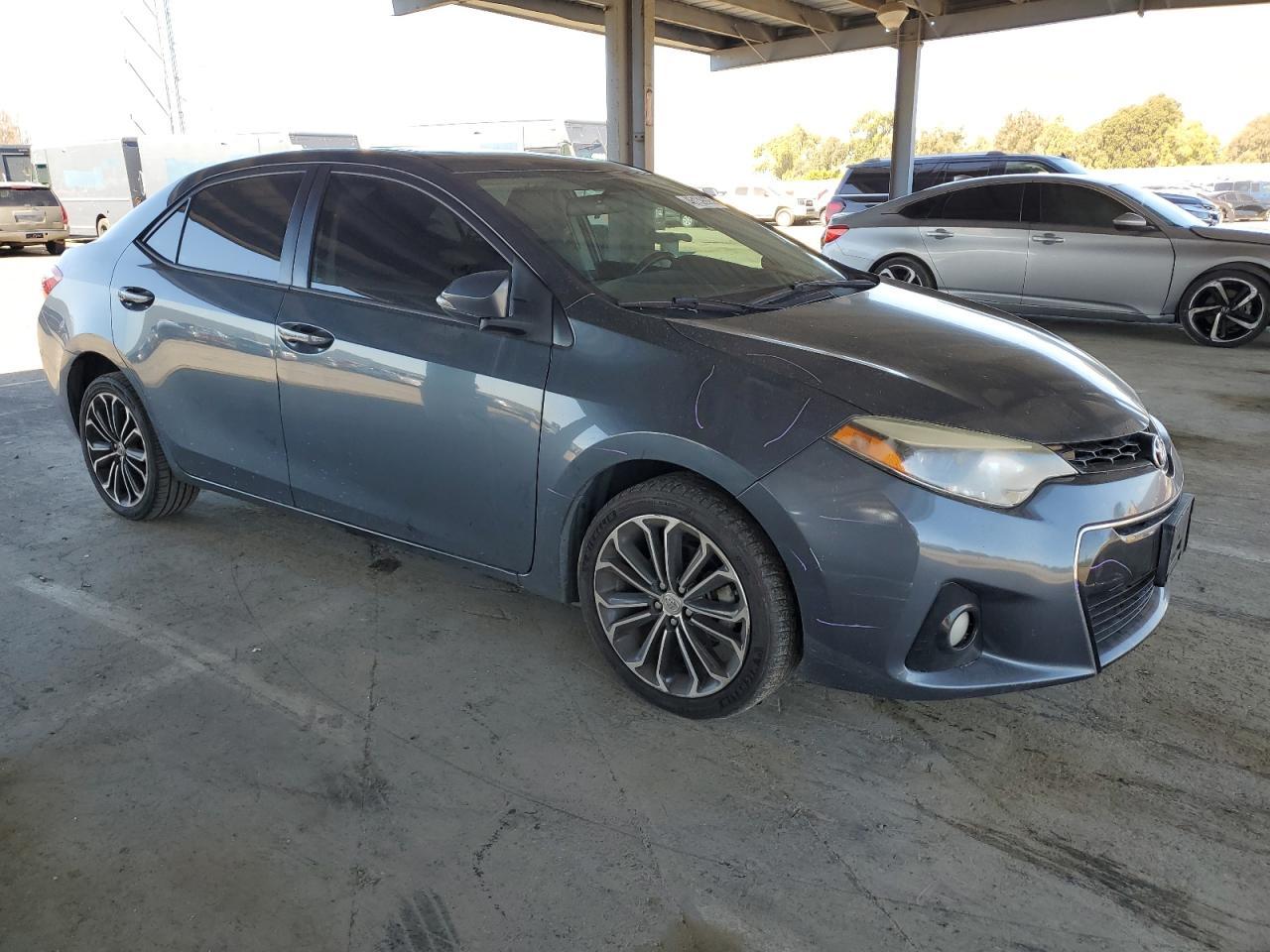 2015 TOYOTA COROLLA L - Image 4