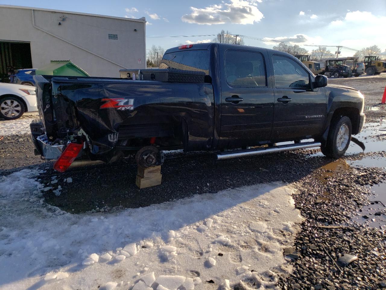 2013 CHEVROLET SILVERADO - Фото 3