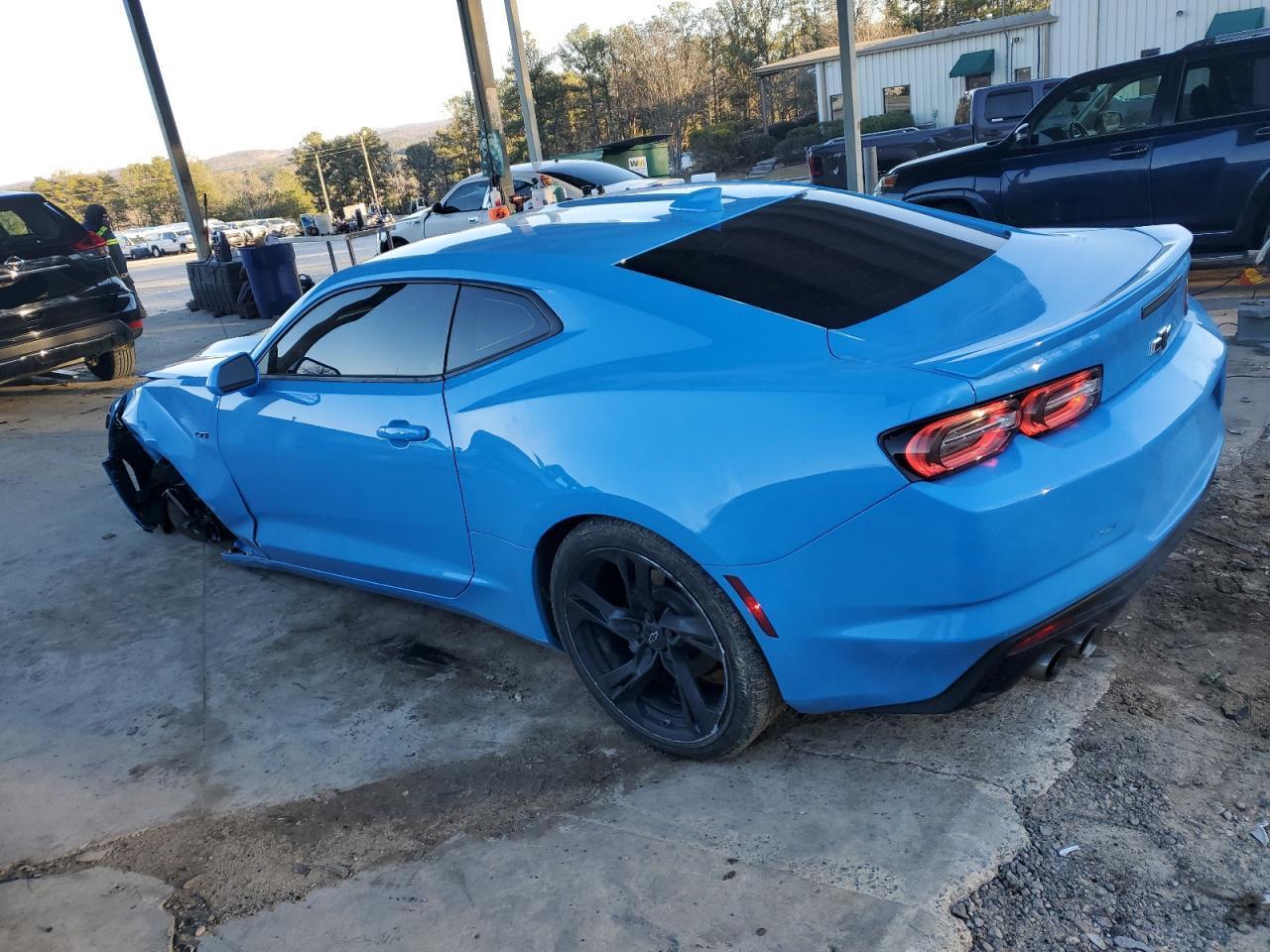 2022 CHEVROLET CAMARO LT1 - Фото 2