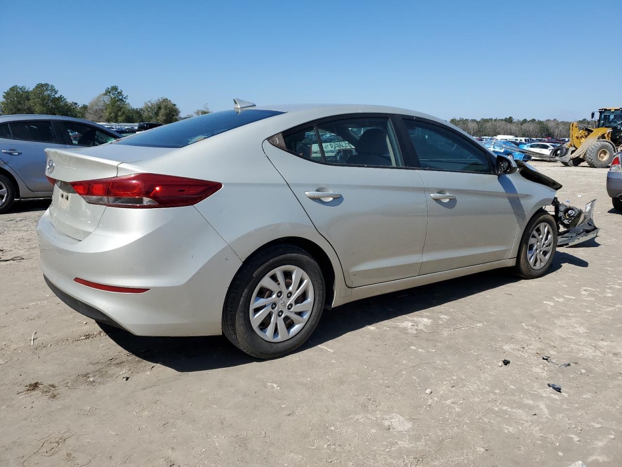 2017 HYUNDAI ELANTRA SE - Image 3