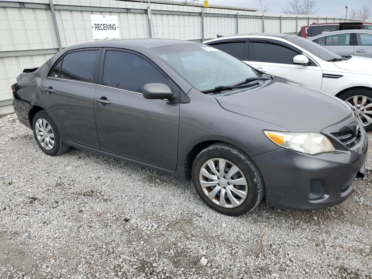 2013 TOYOTA COROLLA BA - Фото 4