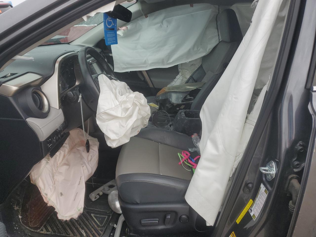 2015 TOYOTA RAV4 LIMIT - Image 7