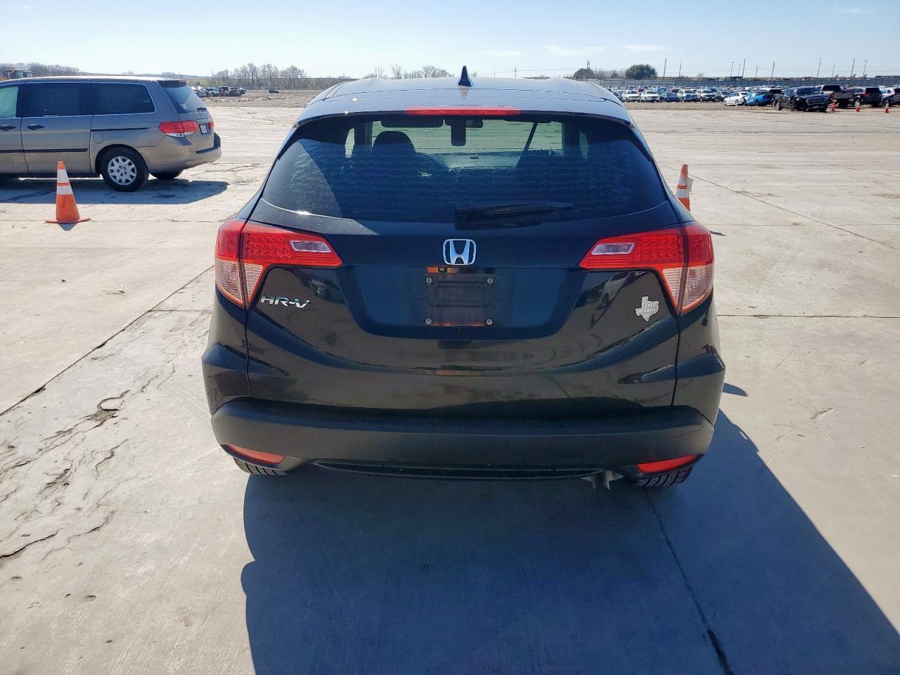 2018 HONDA HR-V LX - Фото 6