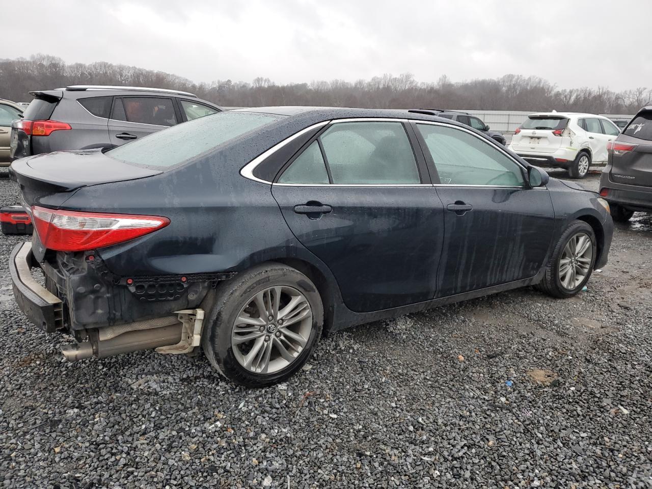 2017 TOYOTA CAMRY LE - Image 3