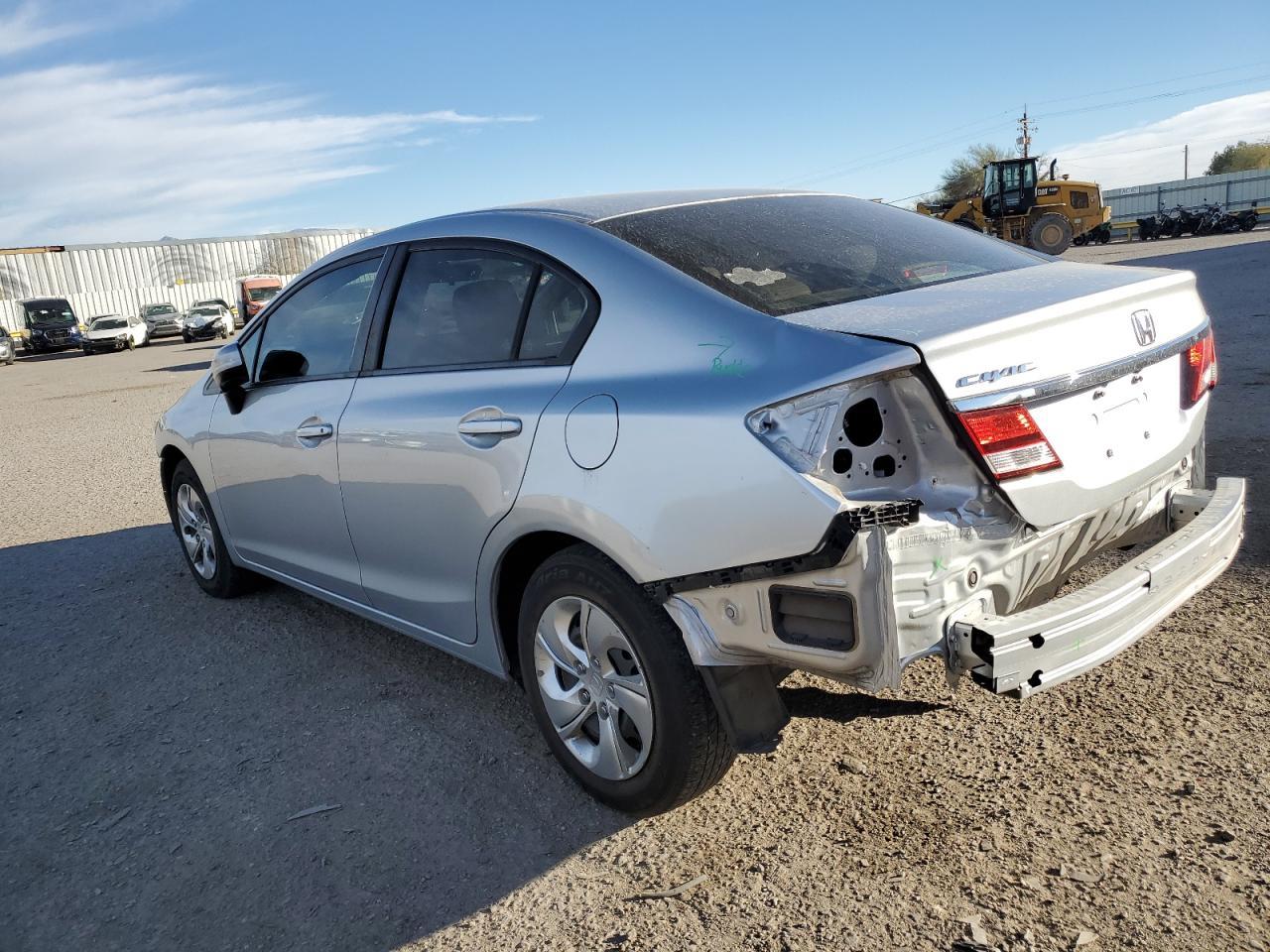 2015 HONDA CIVIC LX - Image 2
