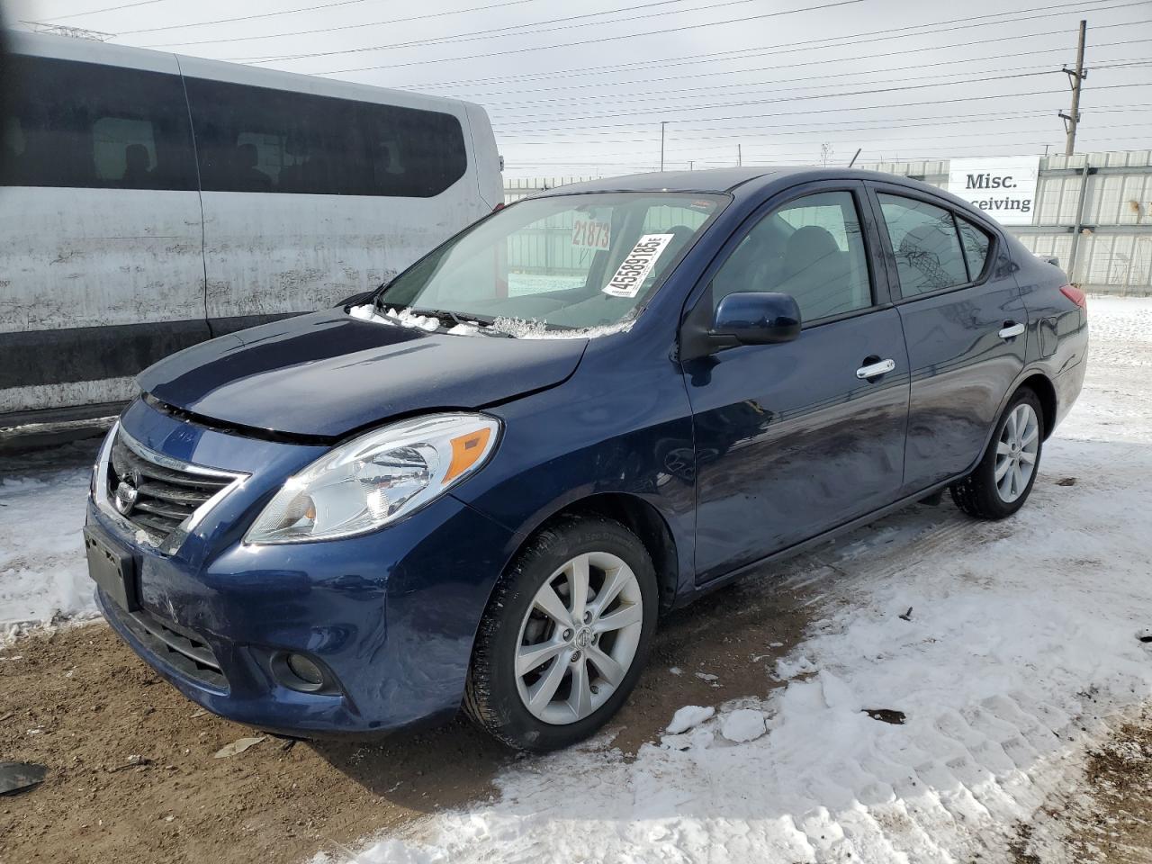 2014 NISSAN VERSA S