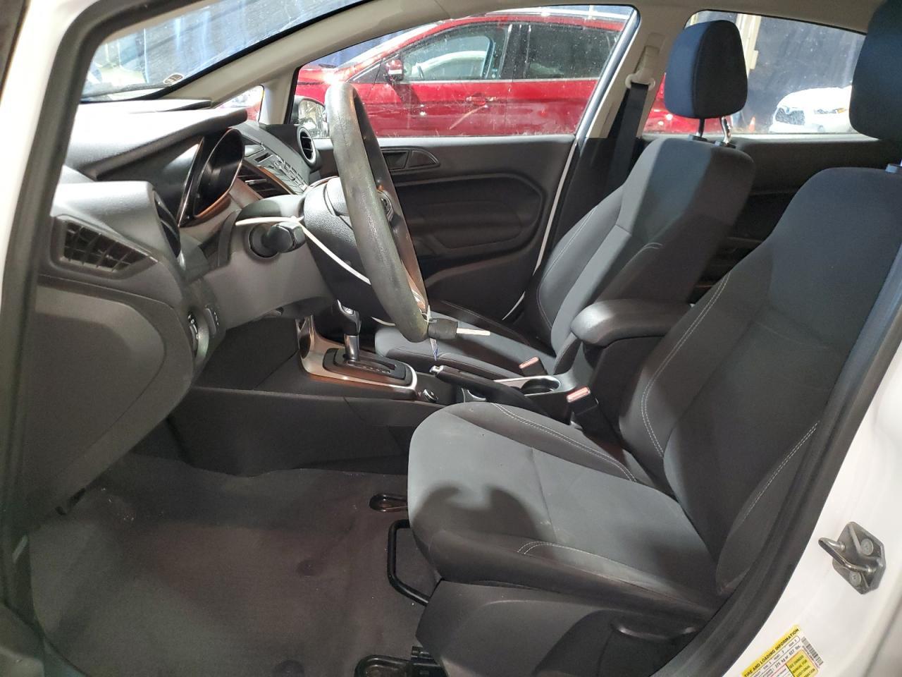 2019 FORD FIESTA SE - Image 7
