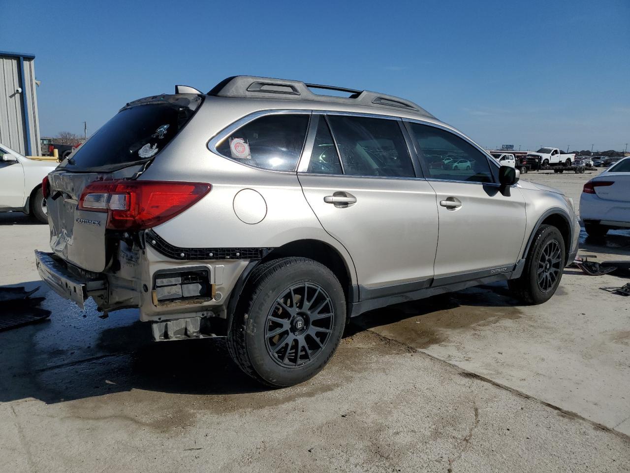 2018 SUBARU OUTBACK 2. - Image 3