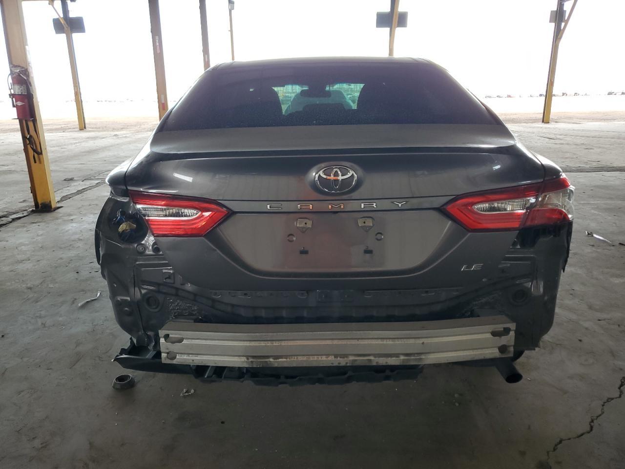 2018 TOYOTA CAMRY L - Фото 6