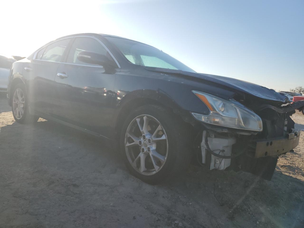 2014 NISSAN MAXIMA S - Image 4