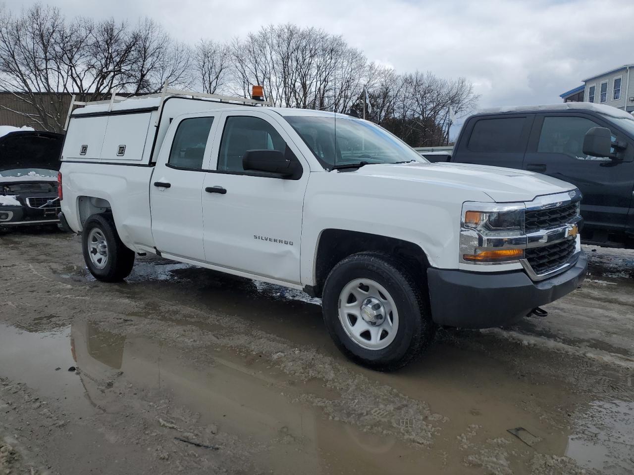 2018 CHEVROLET SILVERADO - Фото 4
