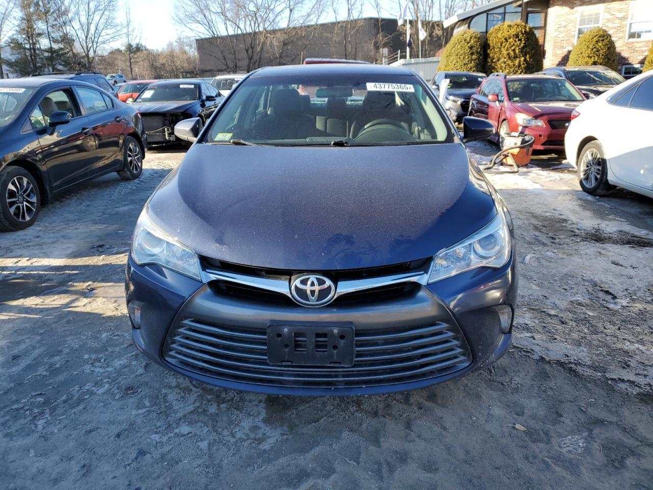 2016 TOYOTA CAMRY LE - Фото 5