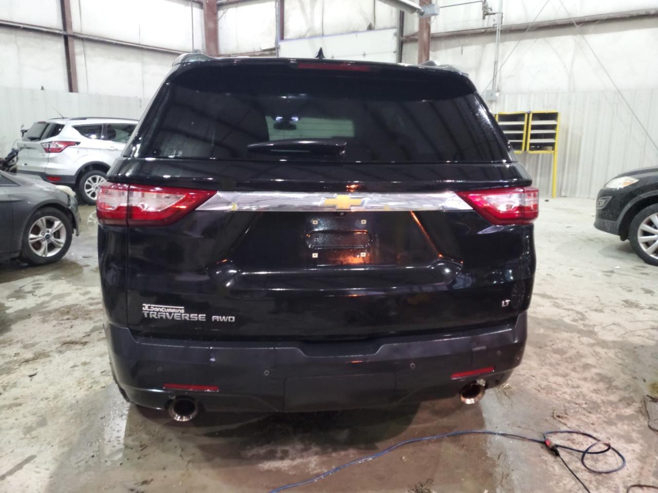 2021 CHEVROLET TRAVERSE L - Фото 6