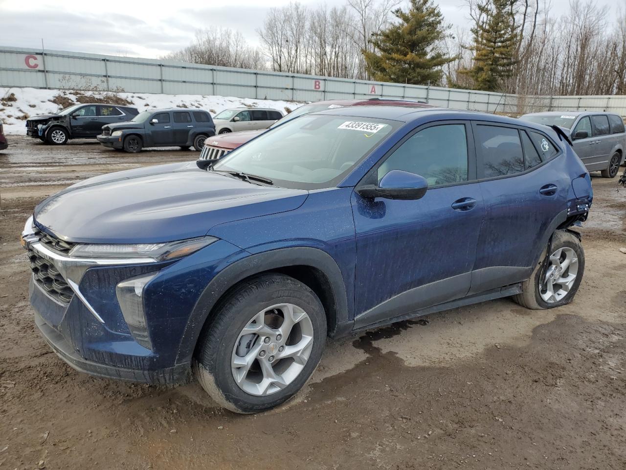 2024 CHEVROLET TRAX LS