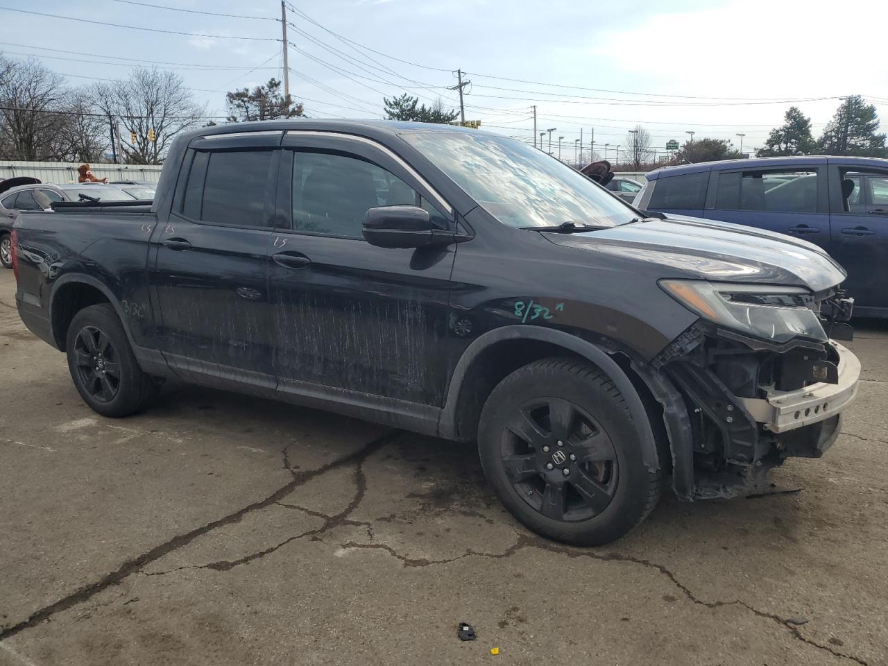 2017 HONDA RIDGELINE - Фото 4