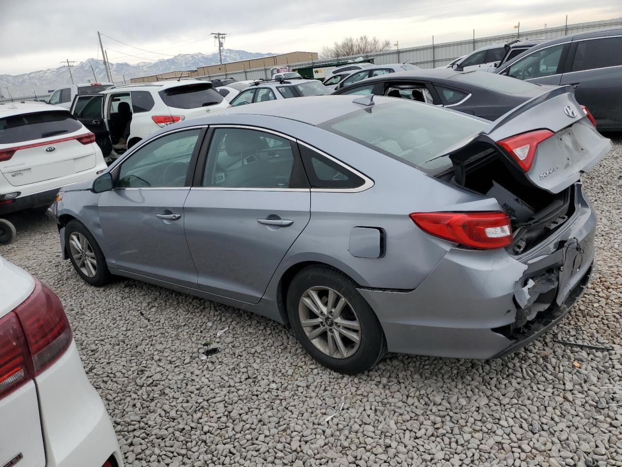 2017 HYUNDAI SONATA SE - Фото 2